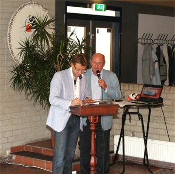 ondertekening_sosef_050609.jpg