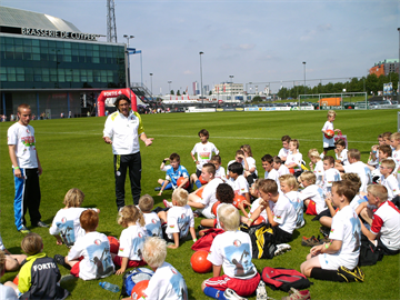Feyenoord soccer camp 010.jpg