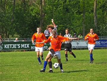 2013-03-02_Tom-Lobert_250-wedstrijden-2.jpg