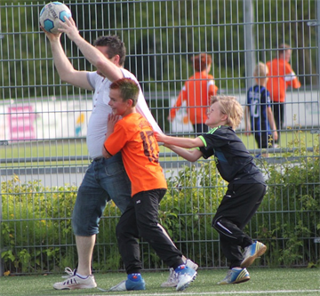 2013-06-21_ouderkindvoetbal-3.jpg