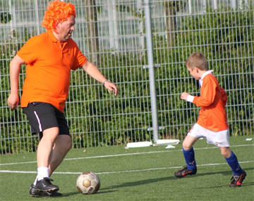 2013-06-21_ouderkindvoetbal-4.jpg