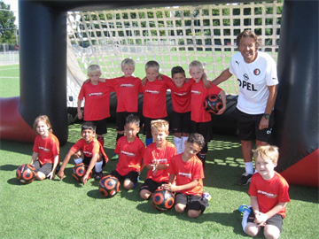 Feyenoord Soccer Schools dag 2 024.JPG