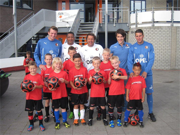 Feyenoord Soccer Schools dag 3 001.JPG