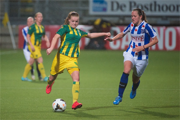 Nadine Noordam tegen SC Heerenveen.jpg